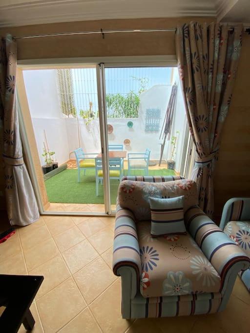 Apartment A2 Maison Blanche Imi Ouaddar